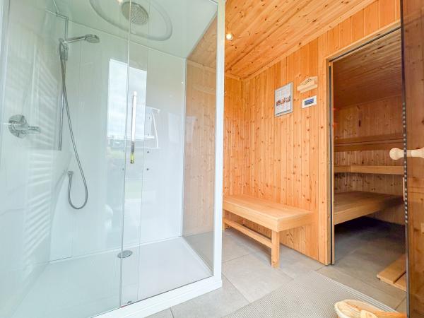 Villa photo 3