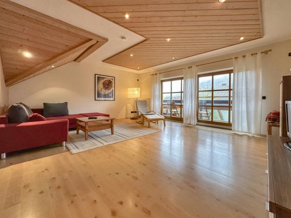 Villa photo 3