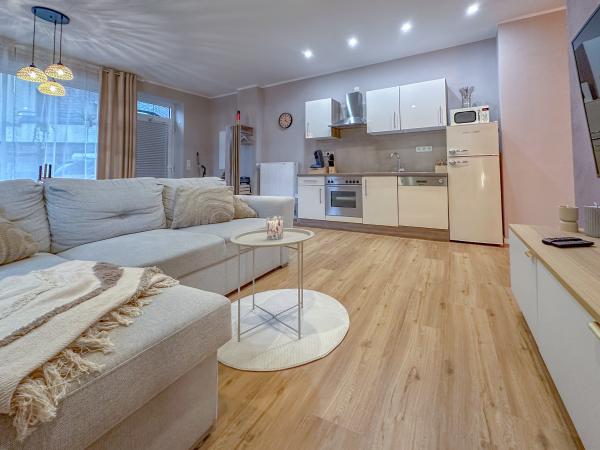 Villa photo 2