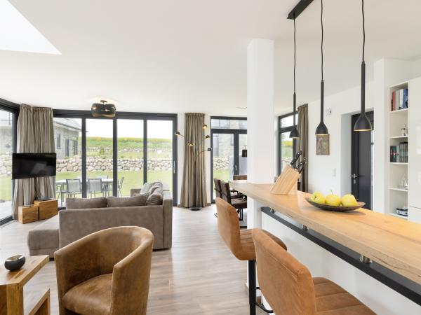 Villa photo 5