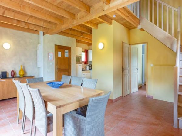 Villa photo 3