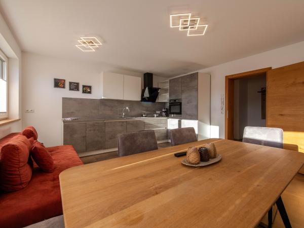 Villa photo 3