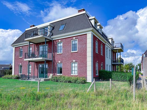 Villa photo 2