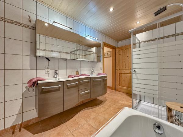 Villa photo 4
