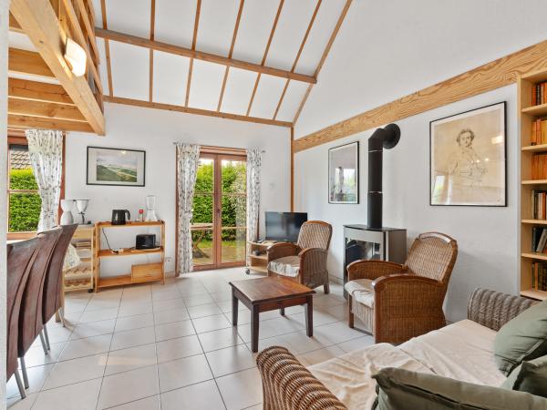 Villa photo 2