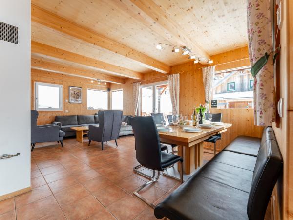 Villa photo 4