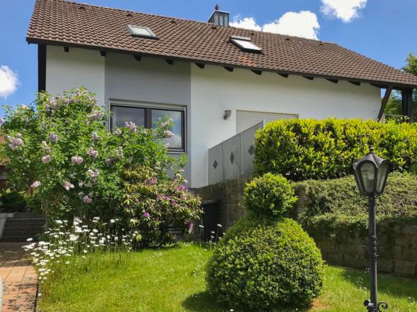 Villa photo 2