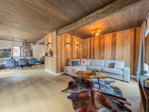 Villa photo 3