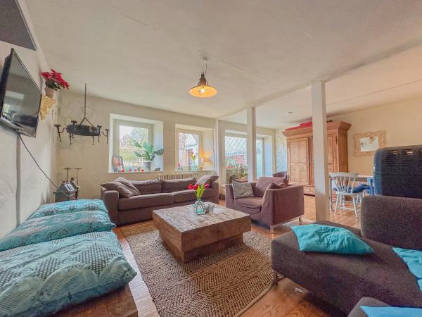 Villa photo 3