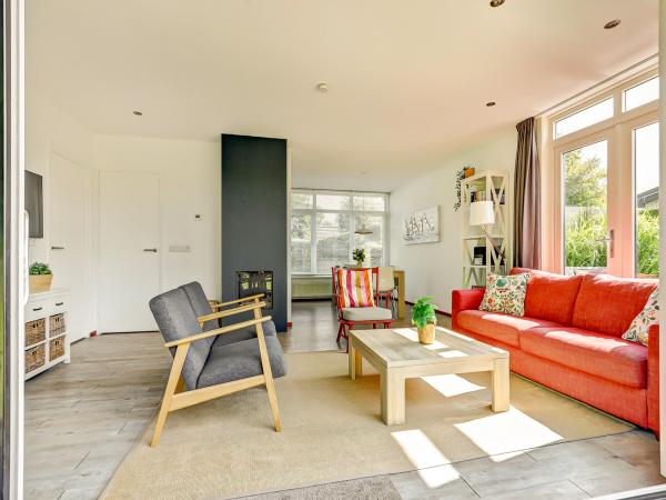 Villa photo 4