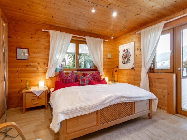 Villa photo 3