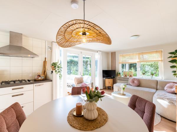 Villa photo 2