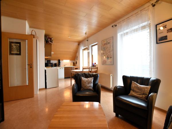 Villa photo 2