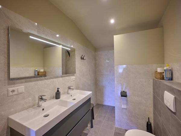 Villa photo 4
