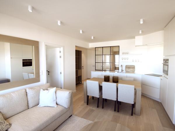 Villa photo 2