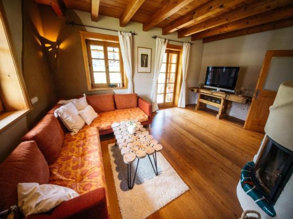 Villa photo 3