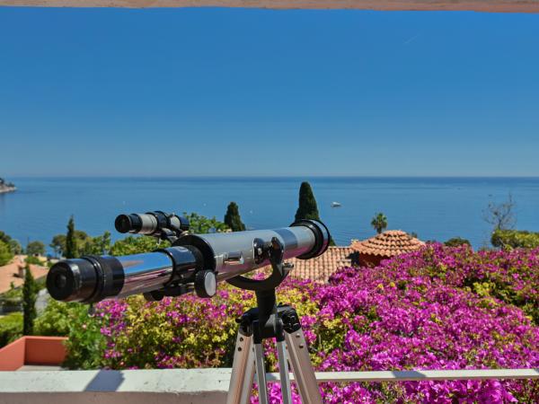 Villa photo 3