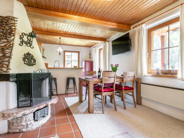 Villa photo 3