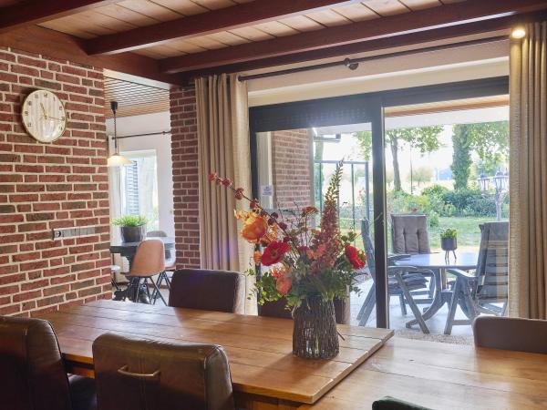 Villa photo 5