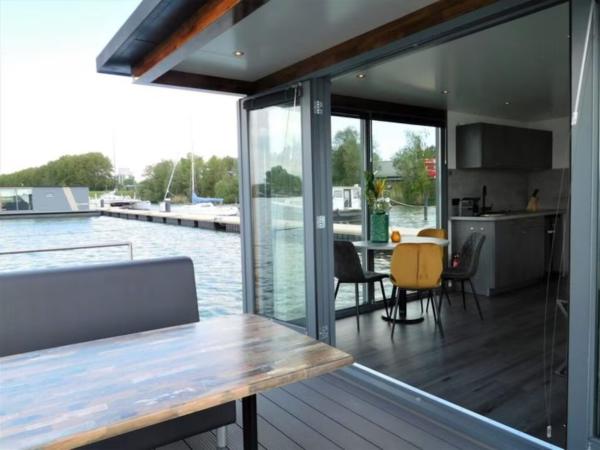 Villa photo 5