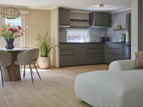 Villa photo 3