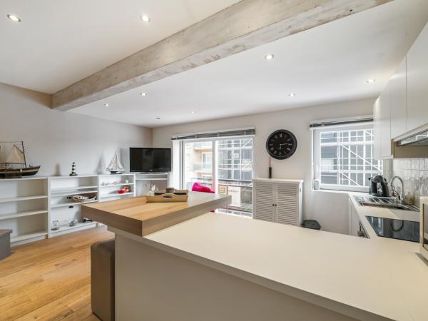 Villa photo 2