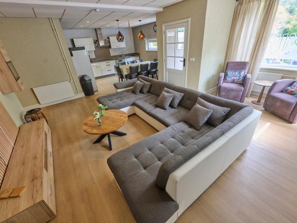 Villa photo 5