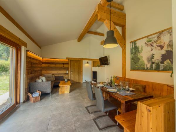Villa photo 2