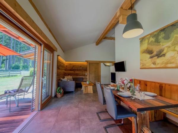 Villa photo 2