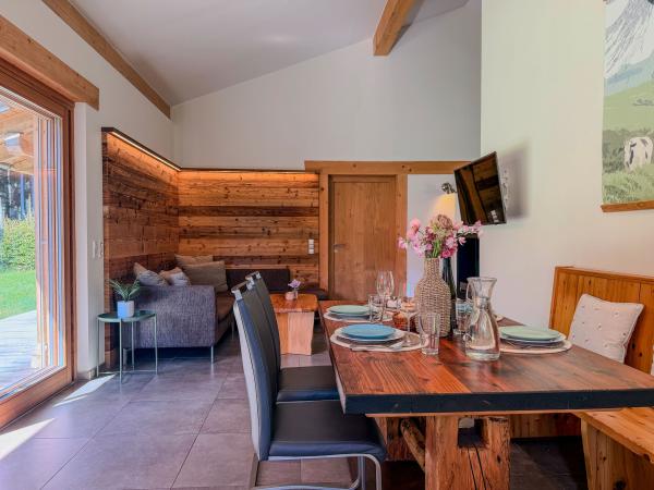 Villa photo 3