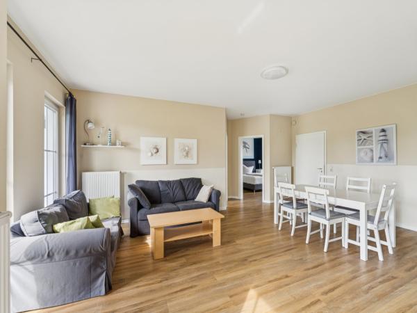 Villa photo 3