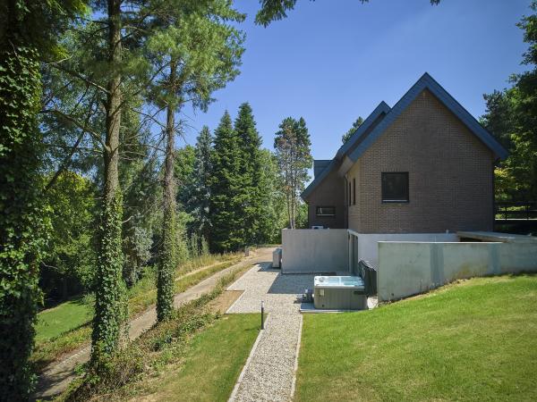 Villa photo 5