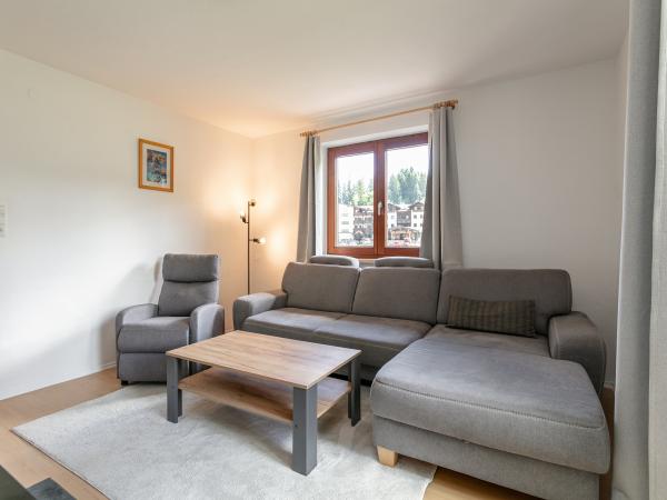 Villa photo 3
