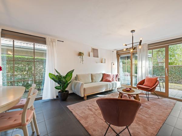 Villa photo 2