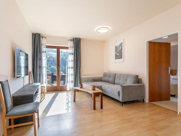 Villa photo 2
