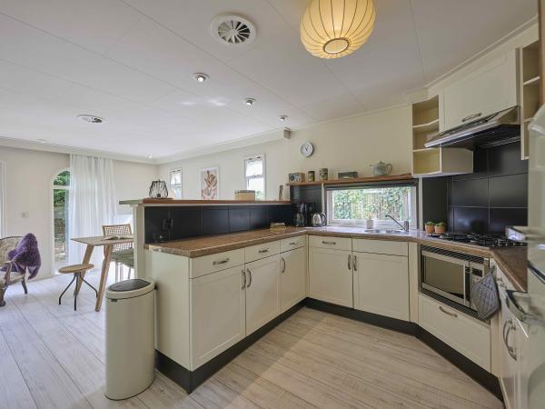 Villa photo 5