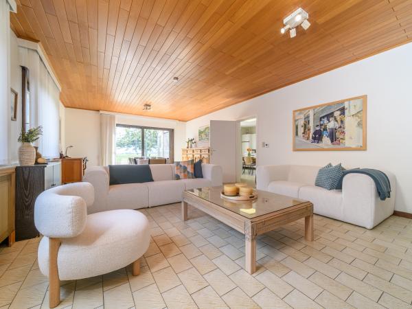 Villa photo 3