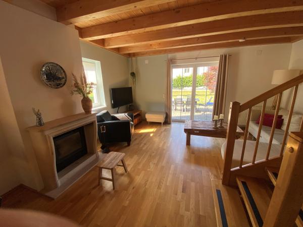 Villa photo 2