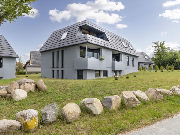 Villa photo 2