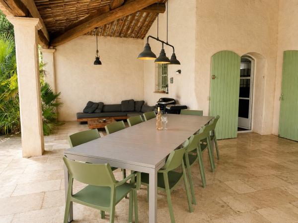 Villa photo 4