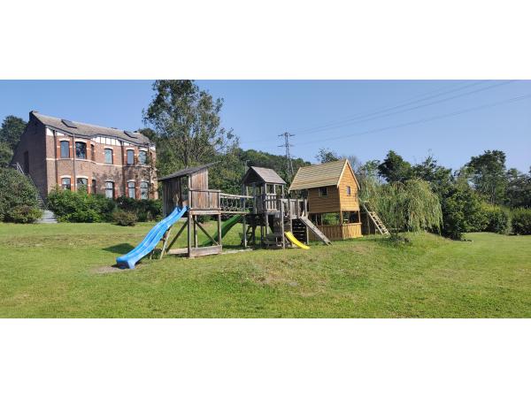 Villa photo 2
