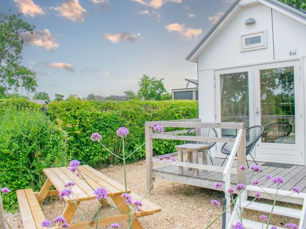 Villa photo 3