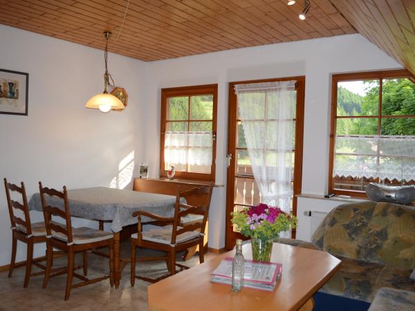 Villa photo 3
