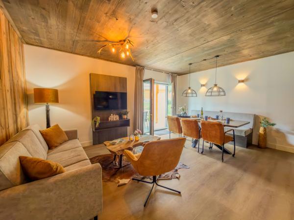 Villa photo 3
