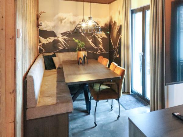 Villa photo 5
