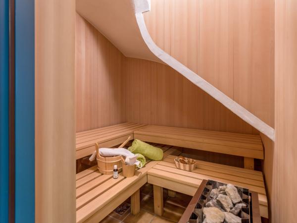 Villa photo 2
