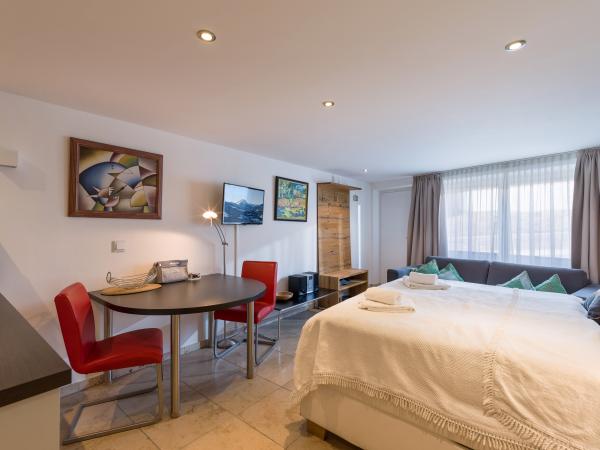 Villa photo 4