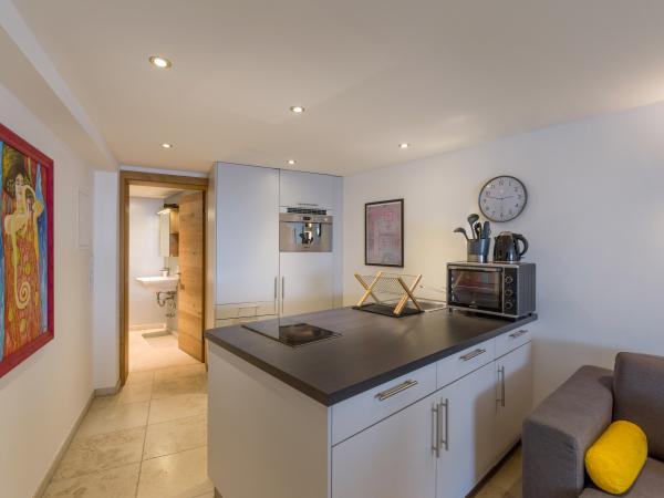 Villa photo 3