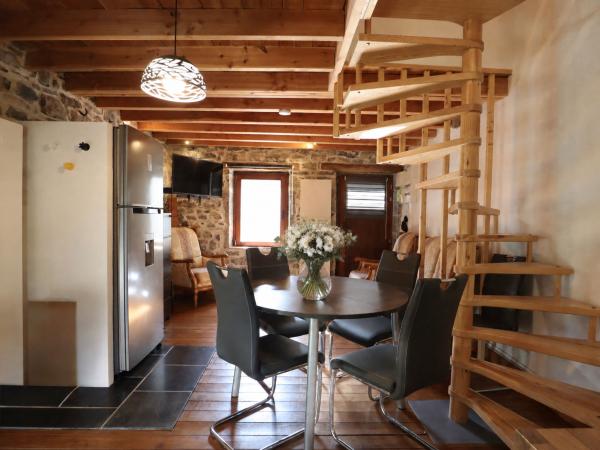 Villa photo 3