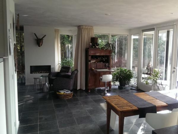 Villa photo 2